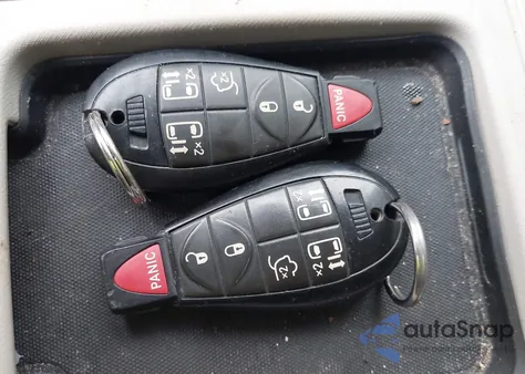 2012 Chrysler Town & Country Touring from USA, damaged, VIN 2C4RC1BG7CR411436